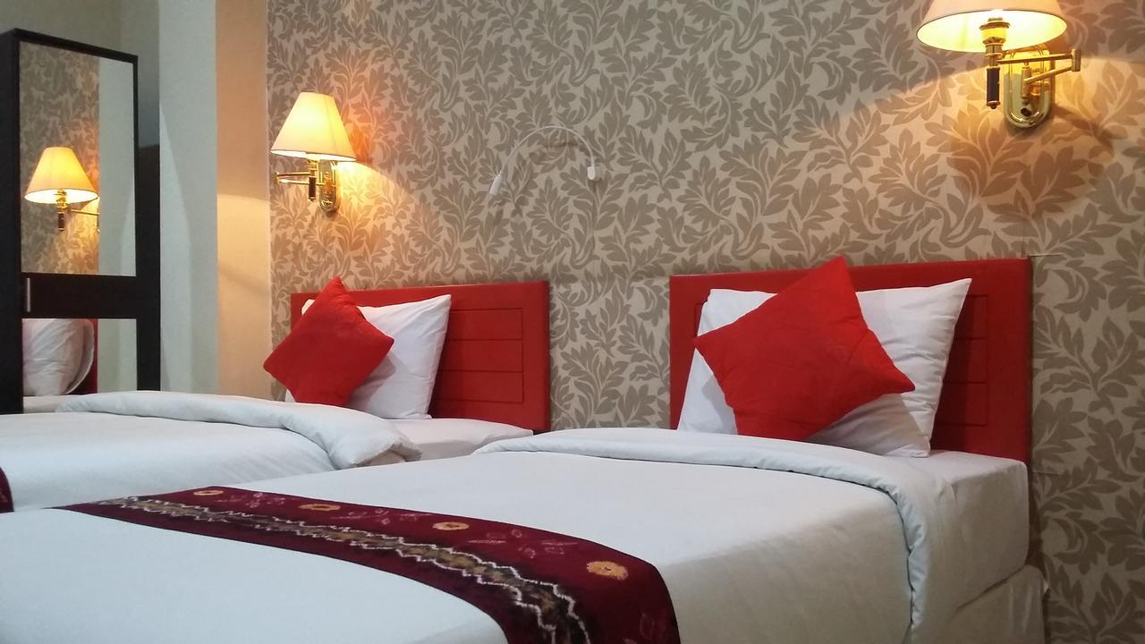 Queen City Hotel Banjarmasin Banjarmasin  Exteriér fotografie